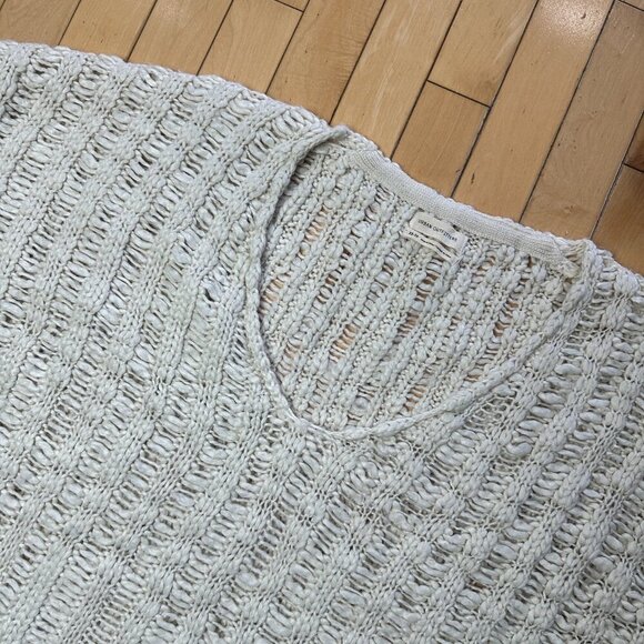 URBAN OUTFITTERS Open Weave V Neck Chunky Sweater Size XS - Picture 3 of 8